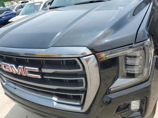 2022 GMC Yukon AT4