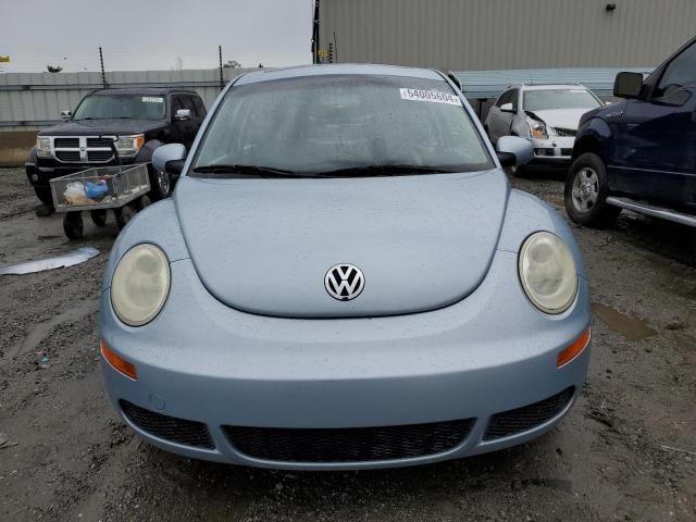 2009 Volkswagen New Beetle S