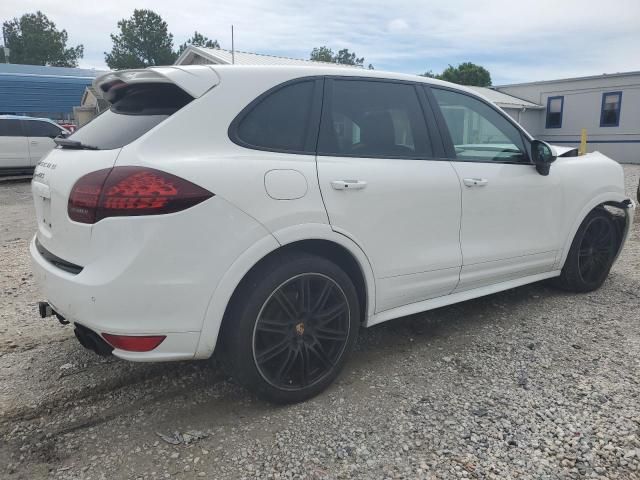 2014 Porsche Cayenne GTS