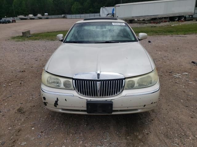 2000 Lincoln Town Car Cartier