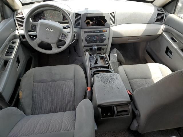 2005 Jeep Grand Cherokee Laredo