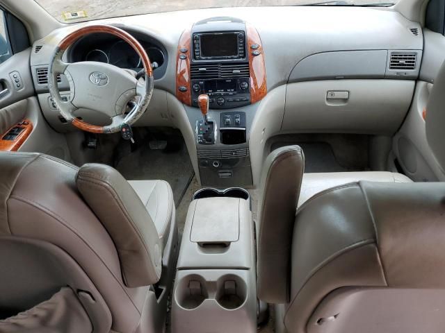 2006 Toyota Sienna XLE