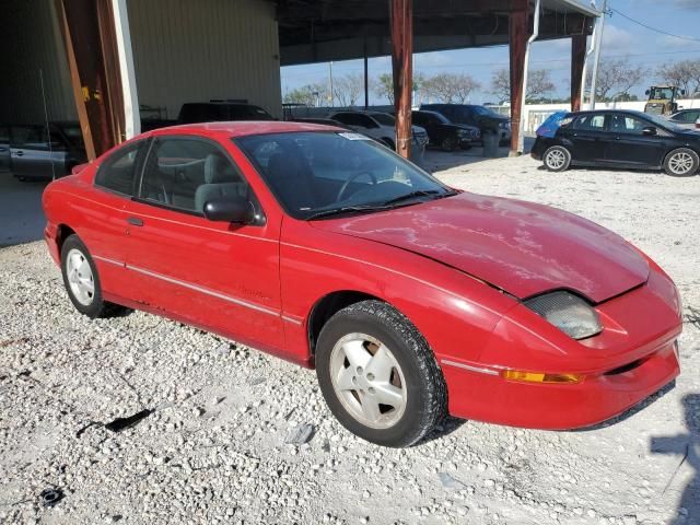 1996 Pontiac Sunfire SE