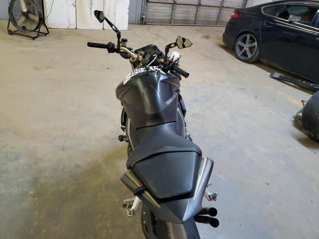 2014 Honda CB1000 R