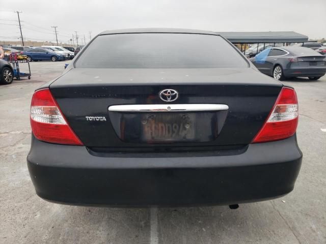 2004 Toyota Camry LE