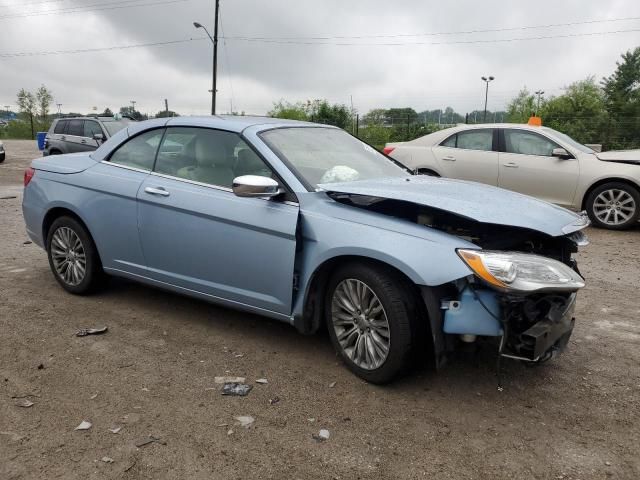 2014 Chrysler 200 Limited