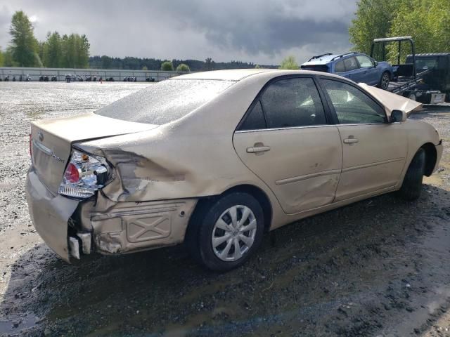 2005 Toyota Camry LE