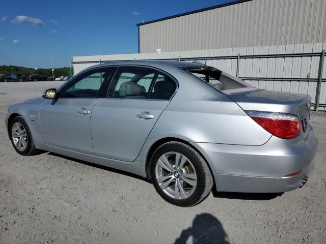 2010 BMW 528 XI