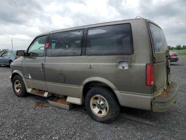 2000 GMC Safari XT