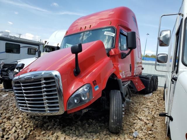 2018 Freightliner Cascadia 125