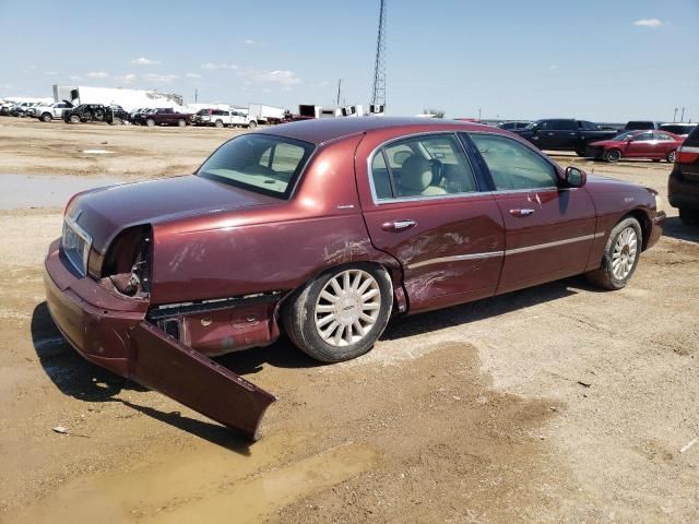 2003 Lincoln Town Car Executive