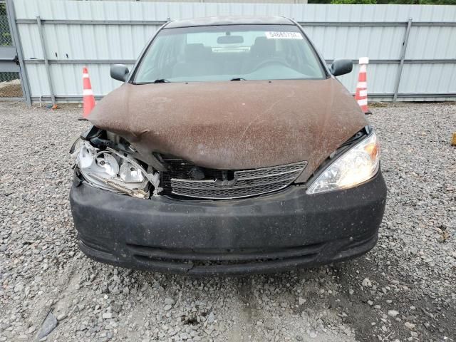 2004 Toyota Camry LE