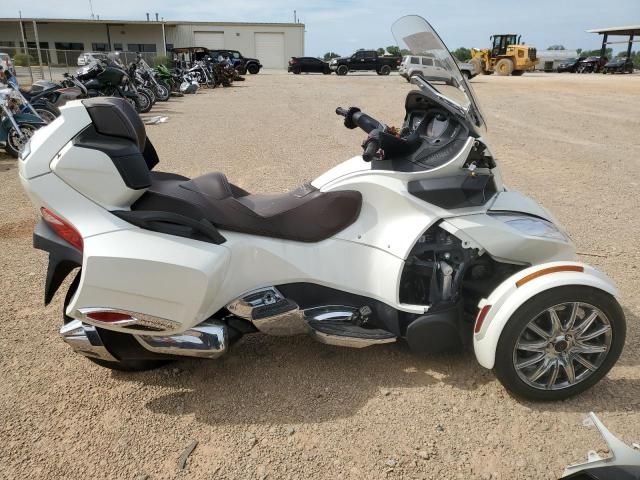 2013 Can-Am AM Spyder Roadster RT