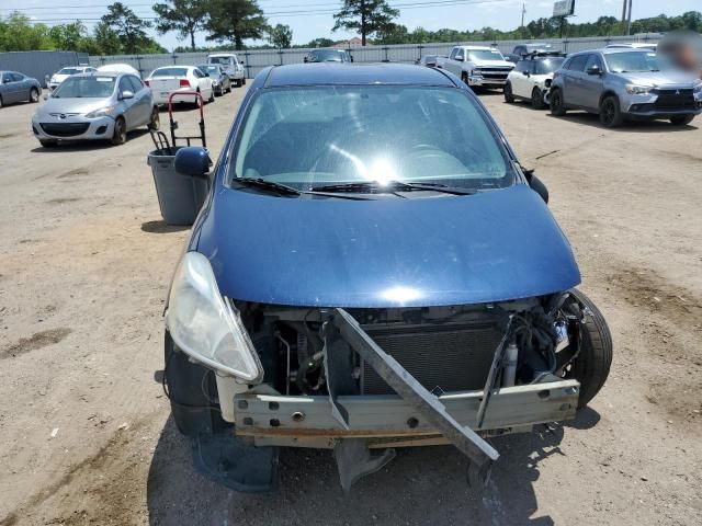 2013 Nissan Versa S