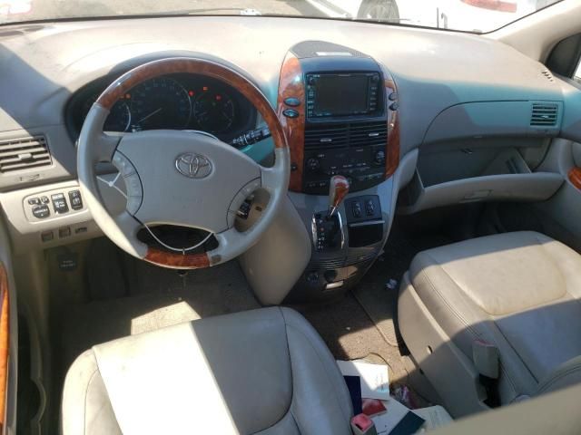 2009 Toyota Sienna XLE