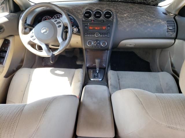 2010 Nissan Altima Base