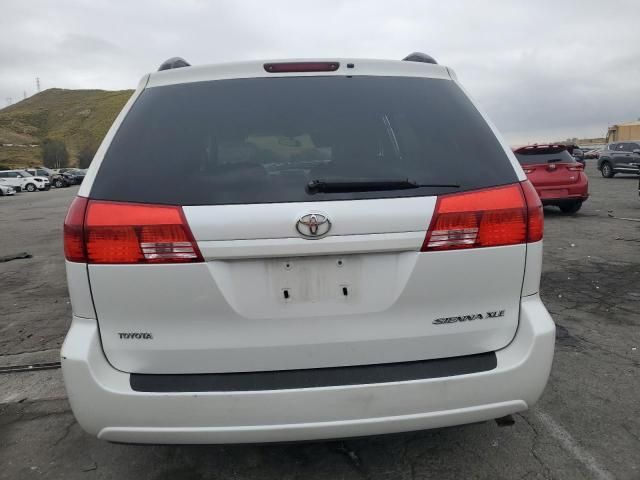 2004 Toyota Sienna XLE