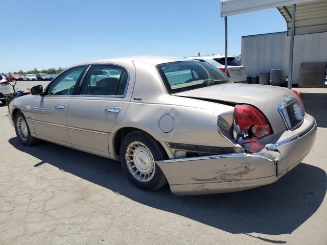 1998 Lincoln Town Car Signature