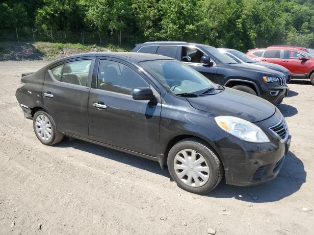 2014 Nissan Versa S