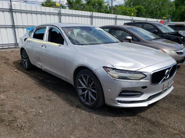 2018 Volvo S90 T5 Momentum