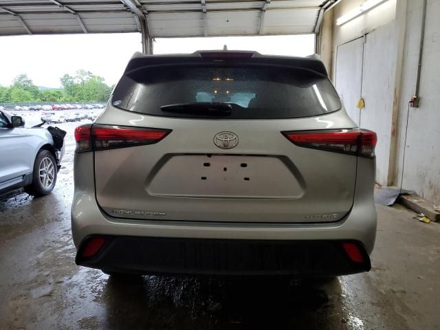 2022 Toyota Highlander XLE