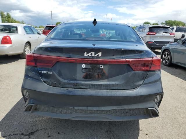 2022 KIA Forte FE