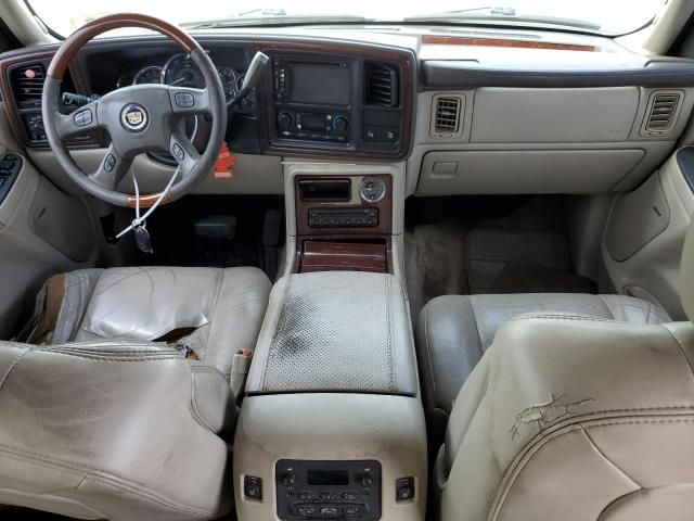 2005 Cadillac Escalade Luxury