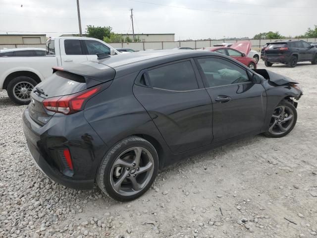 2019 Hyundai Veloster Base