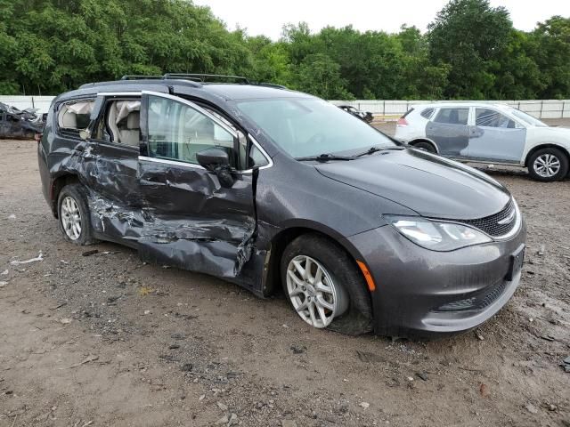 2021 Chrysler Voyager LXI