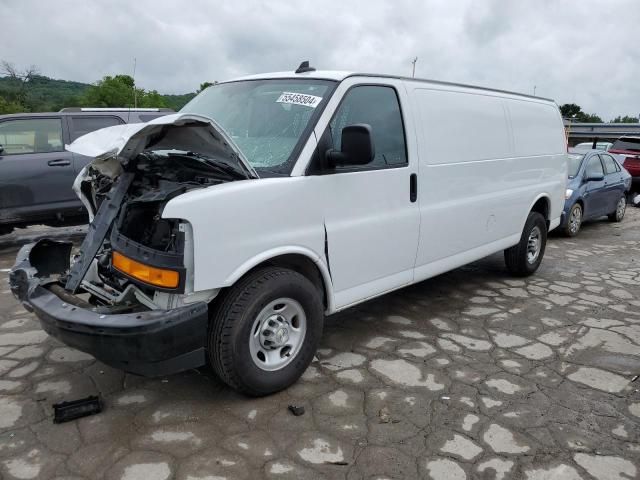 2022 Chevrolet Express G2500