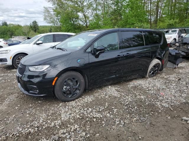 2023 Chrysler Pacifica Hybrid Limited