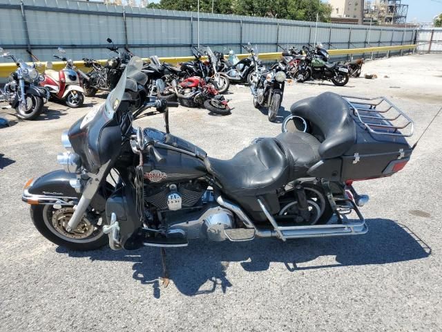 2006 Harley-Davidson Flhtcui