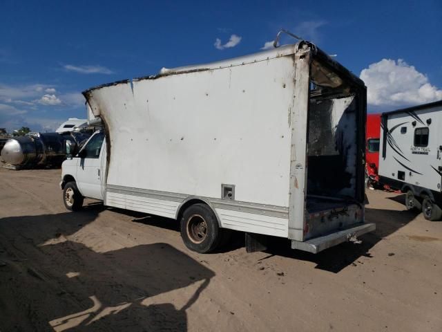 2006 Ford Econoline E450 Super Duty Cutaway Van