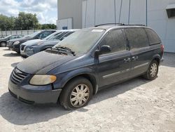 2007 Chrysler Town & Country LX en venta en Apopka, FL