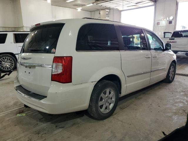 2011 Chrysler Town & Country Touring