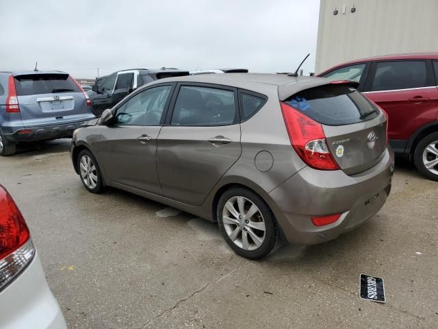 2013 Hyundai Accent GLS