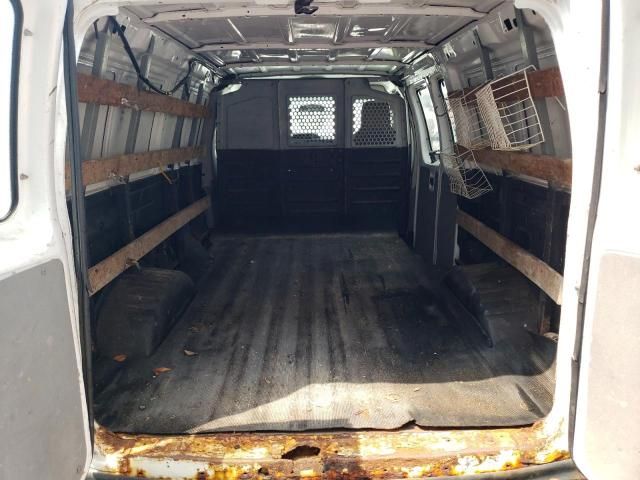 2013 Ford Econoline E250 Van