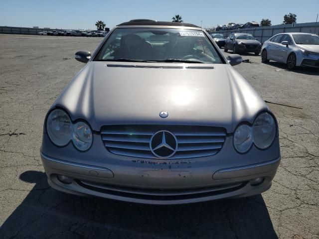 2005 Mercedes-Benz CLK 320