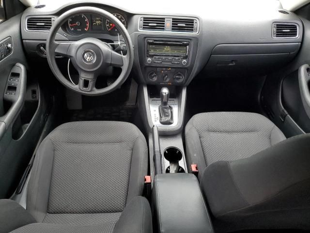 2013 Volkswagen Jetta Base