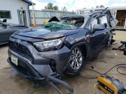 Vehiculos salvage en venta de Copart Pekin, IL: 2019 Toyota Rav4 XLE Premium