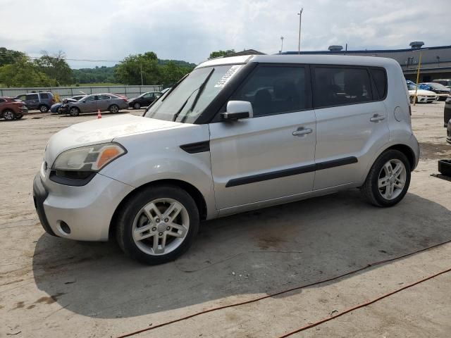 2011 KIA Soul +