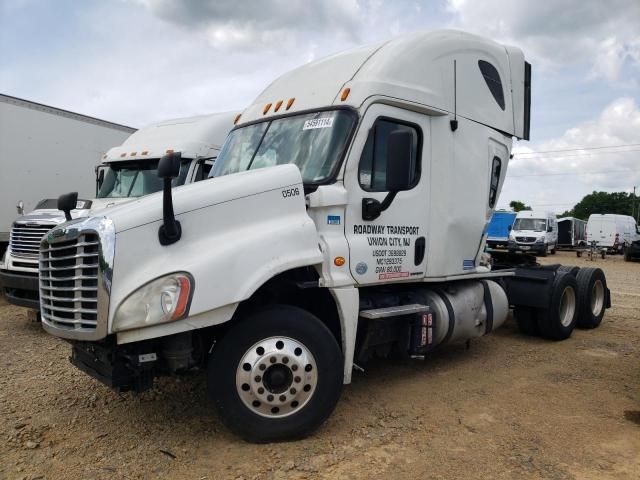 2012 Freightliner Cascadia 125