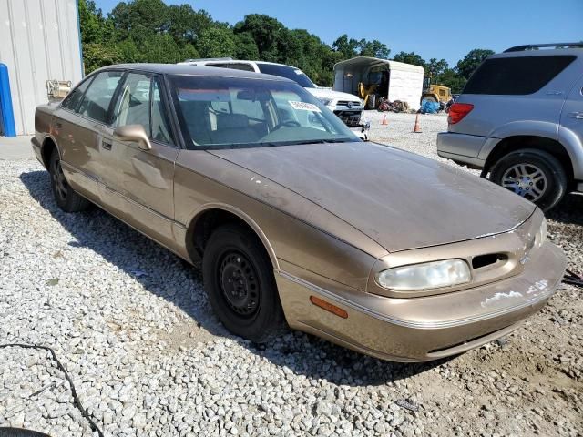 1999 Oldsmobile 88 Base