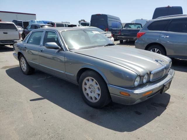 2002 Jaguar XJ8