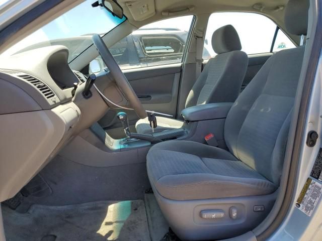 2005 Toyota Camry LE