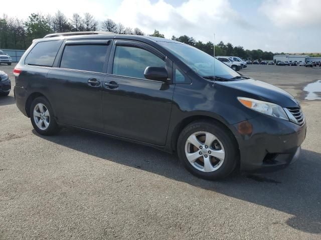 2012 Toyota Sienna LE