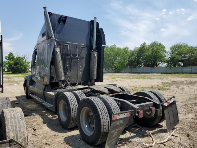 2007 Freightliner Conventional ST120