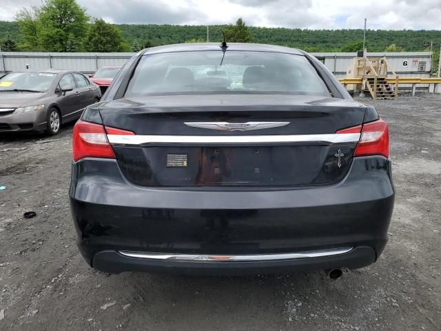 2012 Chrysler 200 Touring