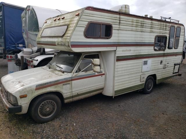 1983 Toyota Pickup / Cab Chassis 1/2 TON DLX