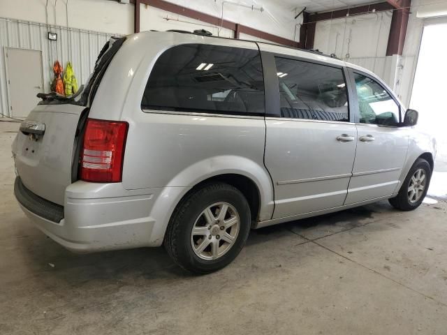 2010 Chrysler Town & Country Touring